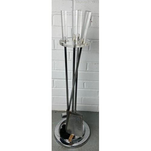 532 - A CHROME AND PLASTIC FIRE STAND WITH FIRE EQUIPMENT (4)