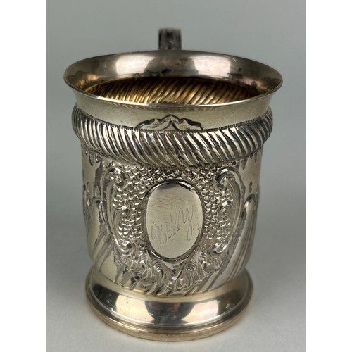 9 - AN EARLY 20TH CENTURY SILVER CHRISTENING CUP, 

Weight 119gms