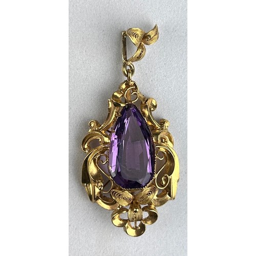 96 - A VICTORIAN AMETHYST AND 18CT GOLD PENDANT, 

Weight: 3.48gms