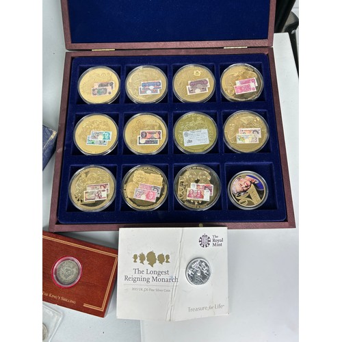 109 - A LARGE COLLECTION OF QEII SILVER PROOF AND GOLD PLATED PROOF COINS FOR JUBILEES AND OTHER MEMORIALS... 