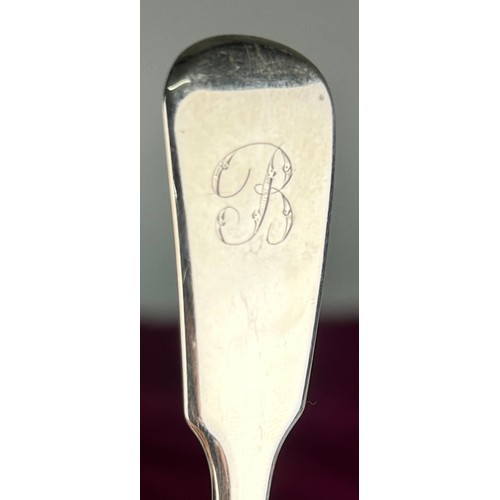 40 - A SET OF SIX SILVER GEORGE IV TEASPOONS MARKED FOR JOHN WAKEFIELD, 

Engraved with ‘B’. 

Total weig... 