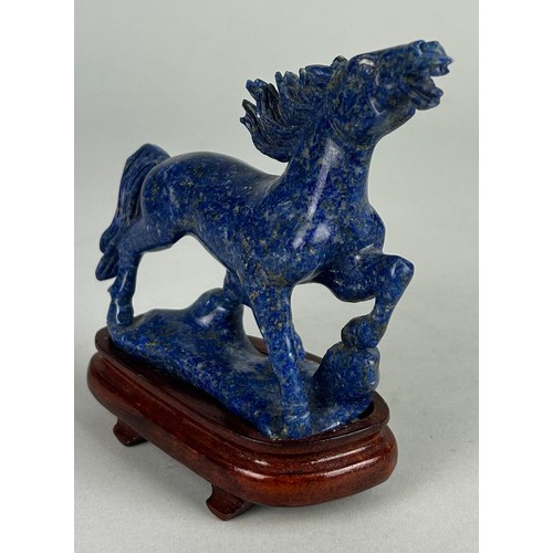 375 - A CHINESE LAPIS HORSE SCULPTURE ON STAND, 

10cm x 8cm