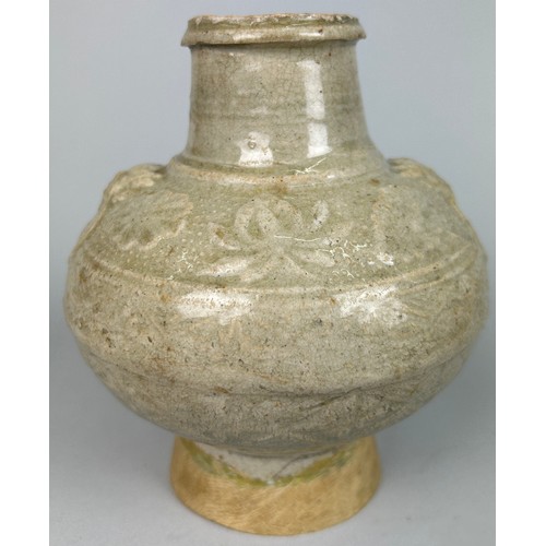 47 - A CHINESE MING DYNASTY OR EARLIER CELADON GLAZED VASE WITH LION HEAD HANDLES,

16cm x 13cm