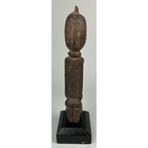 122 - A DOGON STANDING FIGURE MOUNTED ON STAND

30cm x 5cm 

Mounted on a wooden stand.