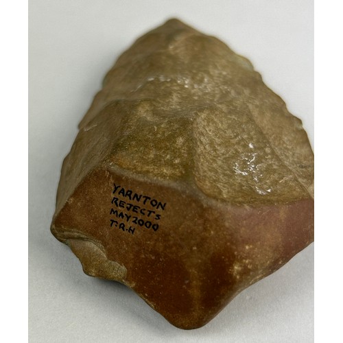 237 - PALAEOLITHIC ENGLISH HAND AXE,

Thames Valley Palaeolithic Handaxe. Found in Yarnton quarry reject p... 