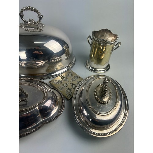 543 - A COLLECTION OF SILVER PLATED ITEMS TO INCLUDE: 

Round entree dish and cover, three oval entree dis... 