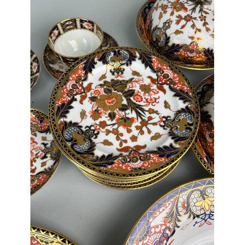 362 - A LARGE COLLECTION OF ROYAL CROWN DERBY,

To include two round lidded dishes, eleven side plates, tw... 