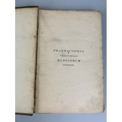 310 - PHARMACOPOEIA COLLEGII REGALIS MEDICORUM LONDINENSIS, 

Londini Apud Georgeium Woodall, Angel Court,... 