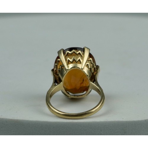 226 - A ORANGE STONE POSSIBLY CITRINE OR TOPAZ IN 9CT,

Weight: 8.1gms 
Stone 22mm x 18mm