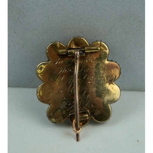 216 - GEORGIAN 18CT GOLD BLACK JET BROOCH 4.3gms