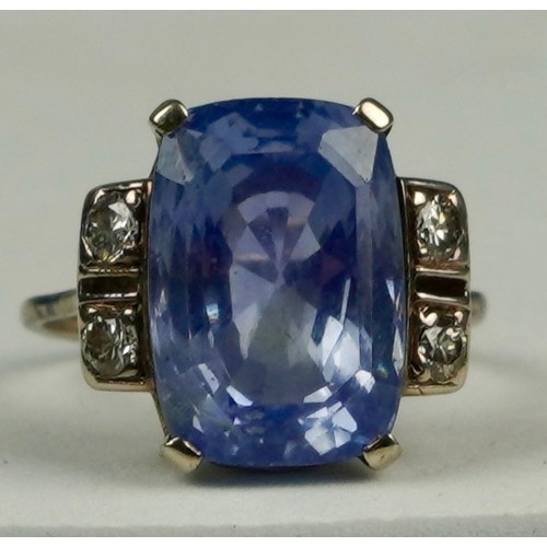 163 - A 15.76CT SAPPHIRE, DIAMOND AND 18CT WHITE GOLD RING, 

Weight 6.6gms 

With certificate from Gemmol... 