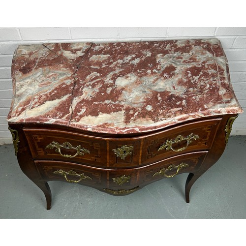 492 - A LATE 18TH CENTURY ITALIAN BOMBE COMMODE WITH PINK VARIEGATED MARBLE TOP, 

Brass mounts, handles a... 