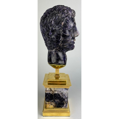 230 - AN EXCEPTIONAL BLUE JOHN OR FLUORITE BUST OF A ROMAN EMPEROR MOUNTED ON A BLUE JOHN AND GILT METAL S... 