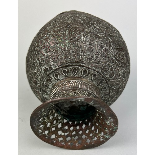 20 - A 20TH CENTURY MUGHAL BRONZE CENSER, 

16cm x 10cm