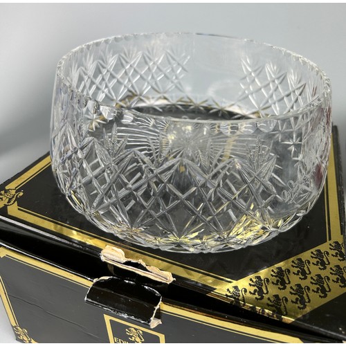 550 - AN EDINBURGH CRYSTAL BOWL IN ORIGINAL BOX,

19cm x 9cm