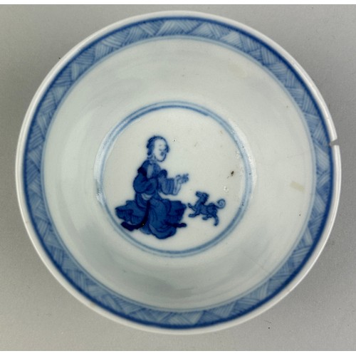 60 - A CHINESE KANGXI PERIOD BOWL DECORATED WITH FIGURES, DOGS AND FLOWERS,

8cm x 8cm x 4.2cm