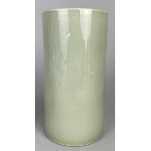 114G - A CHINESE CELADON GREEN BRUSH POT,

18cm x 9cm