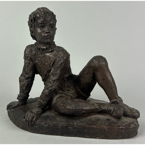 536B - KARIN JONZEN (BRITISH 1914-1998), YOUNG BOY SEATED, A BRONZE RESIN FIGURE
Signed 'KJ' to base 16cm h... 