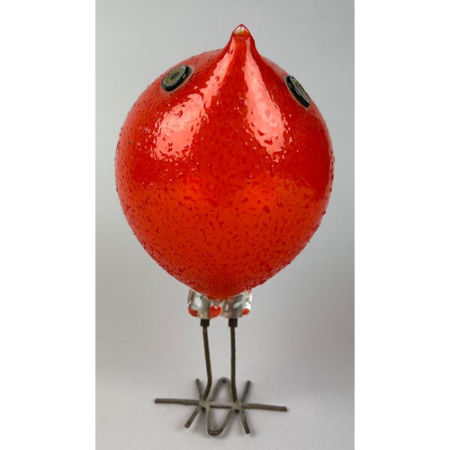 259 - ATTRIBUTED TO ALLESSANDRO PIANON (1931-1964) FOR PULCINO, ORANGE GLASS BIRD

H 22cm