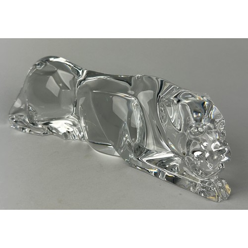 268 - A LARGE BACCARAT GLASS JAGUAR, 

26cm x 7cm