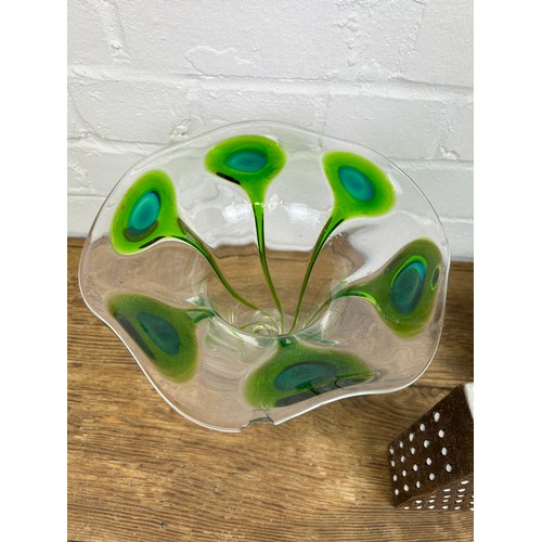 256 - A STUDIO POTTERY VASE, BLUE AND BLACK GLAZED BOWL AND A STOURBRIDGE GLASS PEDESTAL VASE (3)