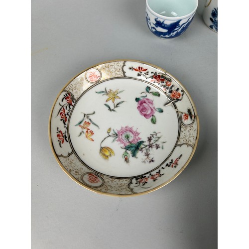 180 - A COLLECTION OF CHINESE CERAMICS (5)