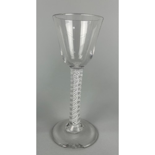 257 - A COLLECTION OF GLASSWARE (10) 

To include some possibly antique examples with filigree stems.