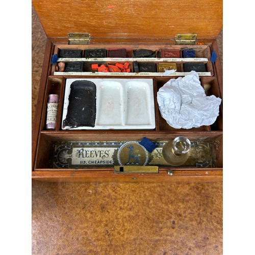 403 - A REEVES AND SONS PAINT BOX 'THE CHEAPSIDE LONDON',

22cm x 17cm x 6cm