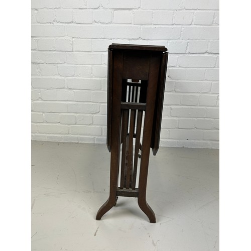 548 - A MAHOGANY GATE LEG DROP LEAF TABLE, 

74cm x 60cm x 60cm