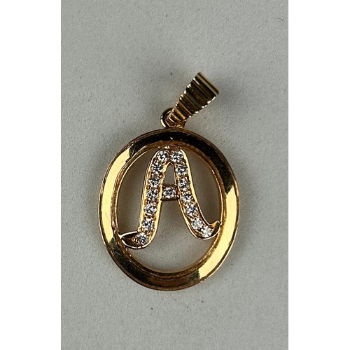 369 - AN 18CT GOLD AND DIAMOND 'A' PENDANT, 

Weight: 3.1gms