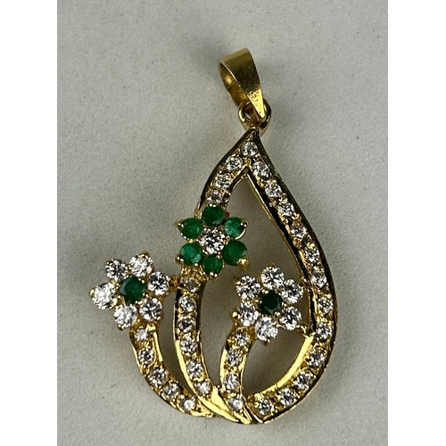 354 - AN 18CT DIAMOND AND EMERALD PENDANT, 

Weight: 6.2gms