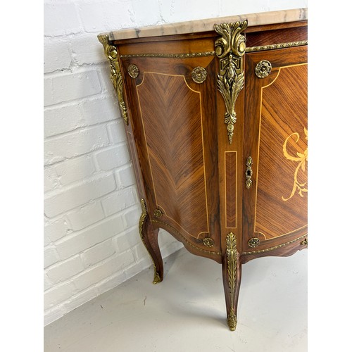 444 - A MODERN FRENCH STYLE COMMODE WITH GILT METAL MOUNTS, MARQUETRY DETAIL AND MARBLE TOP,

82cm x 75cm ... 