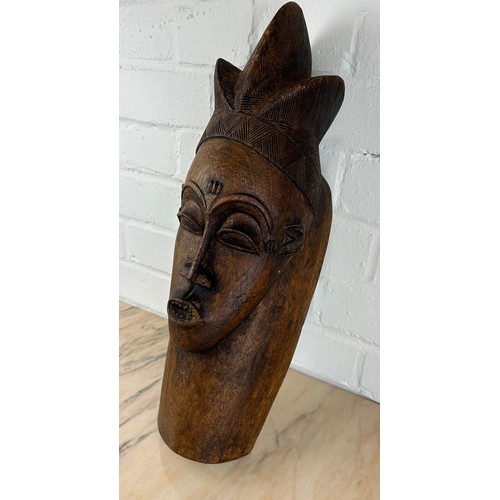 235 - AN AFRICAN TRIBAL BAULE MASK, 

Fine quality Kpan Mble type mask. 

Ivory Coast 

45cm x 20cm