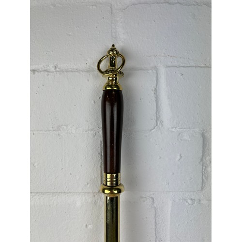 253 - A VICTORIAN TELESCOPIC TOASTING FORK, 

55cm L