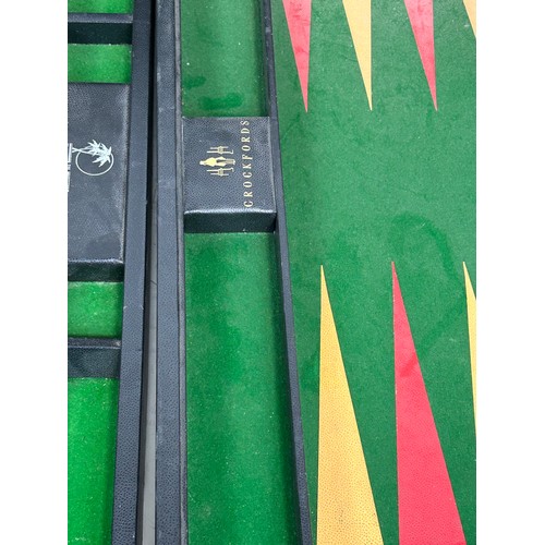 503 - PALM BEACH CASINOS:  FULL SIZED BACKGAMMON BOARDS 

83.5cm x 61.5cm x 4cm 



Provenance: Palm Beach... 