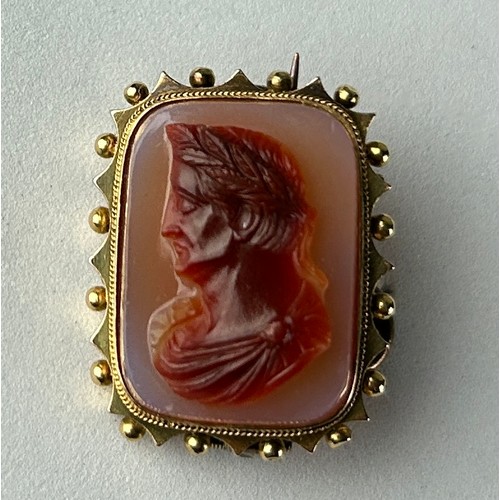 357 - AN EMPEROR NERO CAMEO BROOCH IN 9CT GOLD,

Weight: 7.0gms