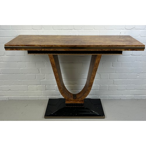 465 - A LARGE BIEDERMIER ART DECO DESIGN CONSOLE TABLE, 

122cm x 84cm x 40cm

Provenance: Palm Beach Casi... 