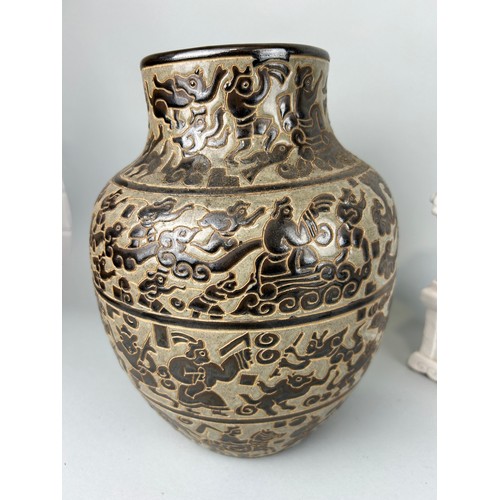 72 - A MIXED COLLECTION OF CHINESE ANTIQUES, 

To include blanc de chine foo dog, blue and white vase, st... 