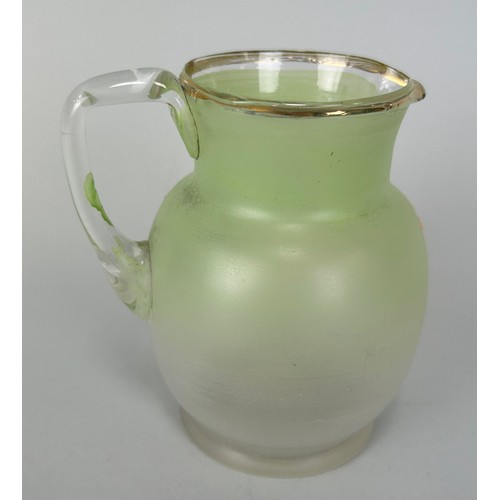 541 - AN ART NOUVEAU STYLE GLASS JUG, 

12cm H