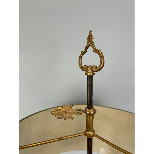 457 - A FRENCH BRONZE LAMP WITH A SHADE, 

65cm H