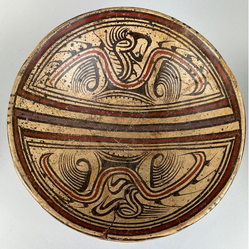 16 - A PRE COLUMBIAN TERRACOTTA 'COCLE TAZZA' OR PEDESTAL BOWL, 

From Coclé Province, Panama.

26cm x 16... 