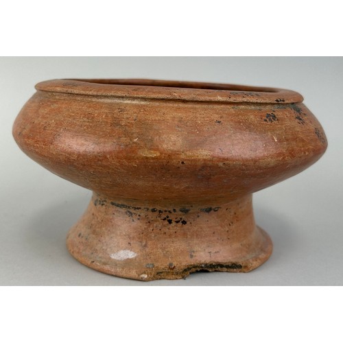 19 - A PRE COLUMBIAN TERRACOTTA PEDESTAL BOWL, 

18cm x 10cm 

From Costa Rica / Panama. 

Circa 800-1500... 