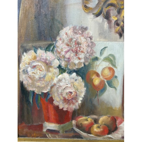 250 - ATTRIBUTED TO TO WILL 'WILLIAM' ASHTON: AN OIL ON CANVAS PAINTING DEPICTING FLOWERS, 

45cm x 37cm