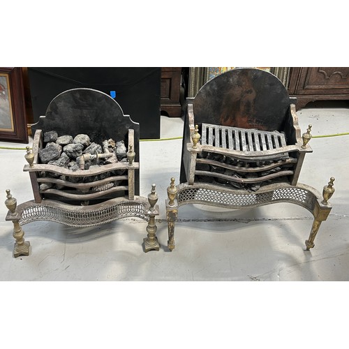 500 - A NEAR PAIR OF GEORGE III STYLE FIRE GRATES (2), 

Largest 67cm x 60cm x 30cm 

With pipe and tap.