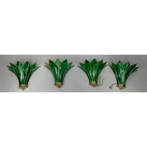 592 - A SET OF FOUR CHRISTOPHER WRAY LEAF WALL LIGHTS (4)

40cm x 33cm 

Good condition except one with li... 