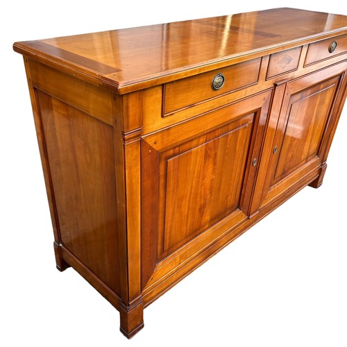 509 - A LARGE CHERRYWOOD SIDEBOARD, 

Two drawers over two swing doors, with shelves. 

165cm x 98cm x 52c... 