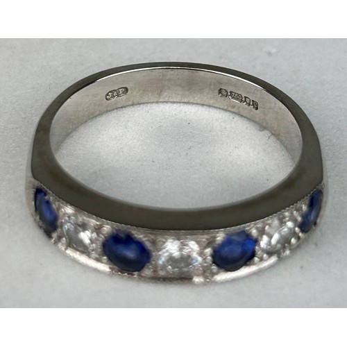 188 - AN 18CT WHITE GOLD RING WITH WITH SAPPHIRES AND DIAMONDS,

Weight: 5.52gms