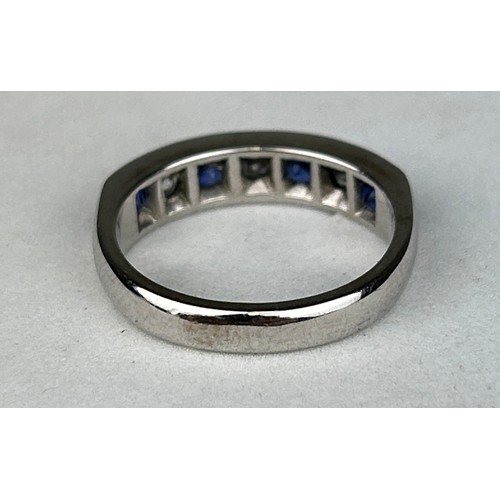 188 - AN 18CT WHITE GOLD RING WITH WITH SAPPHIRES AND DIAMONDS,

Weight: 5.52gms