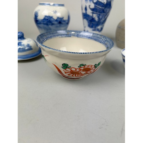 65 - A GROUP OF CHINESE CERAMICS (8)