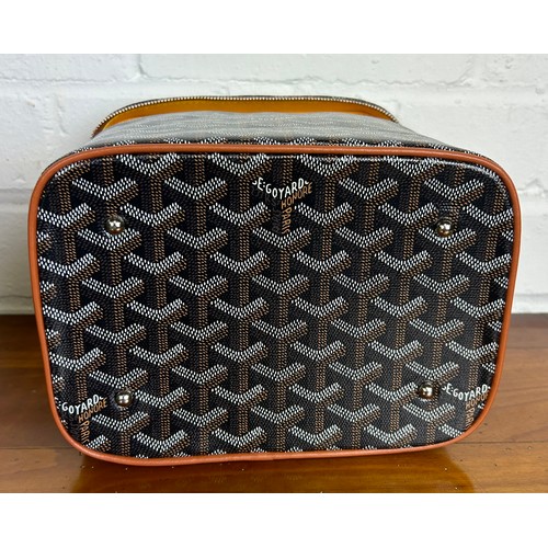 193A - A GOYARD MUSE VANITY CASE IN BLACK AND TAN, 

With box.